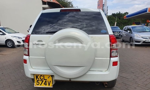 Buy Used Suzuki Escudo White Car in Kiambu in Central Kenya Buy Used Suzuki Escudo White Car in Kiambu in Central Kenya
