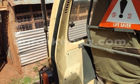 Buy Used Toyota Hiace Beige Car in Kiambu in Central Kenya Buy Used Toyota Hiace Beige Car in Kiambu in Central Kenya
