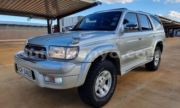 Buy Used Toyota Surf White Car in Kiambu in Central Kenya