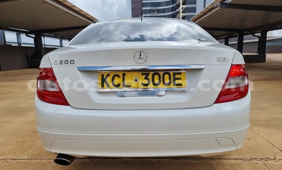 Buy Used Mercedes‒Benz C–Class White Car in Kiambu in Central Kenya Buy Used Mercedes‒Benz C–Class White Car in Kiambu in Central Kenya