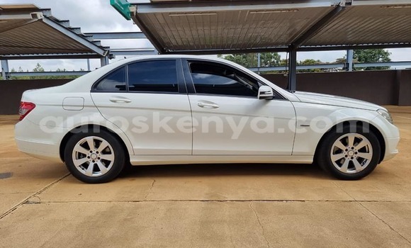 Buy Used Mercedes‒Benz C–Class White Car in Kiambu in Central Kenya Buy Used Mercedes‒Benz C–Class White Car in Kiambu in Central Kenya