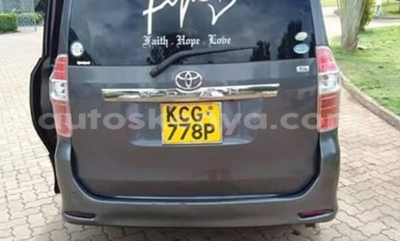 Oofamaa Toyota Noah Other Makiinaa iti Nairobi keessatti Nairobi keessatti Oofamaa Toyota Noah Other Makiinaa iti Nairobi keessatti Nairobi keessatti