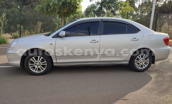 Oofamaa Toyota Premio Silver Makiinaa iti Kiambu keessatti Central Kenya keessatti Oofamaa Toyota Premio Silver Makiinaa iti Kiambu keessatti Central Kenya keessatti