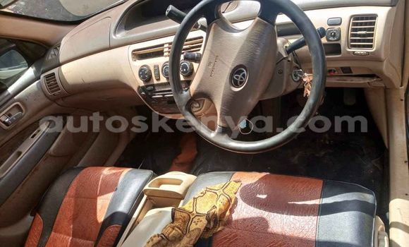 Nunua Ilio tumika Toyota Vista Fedha Gari ndani ya Nairobi nchini Nairobi Nunua Ilio tumika Toyota Vista Fedha Gari ndani ya Nairobi nchini Nairobi