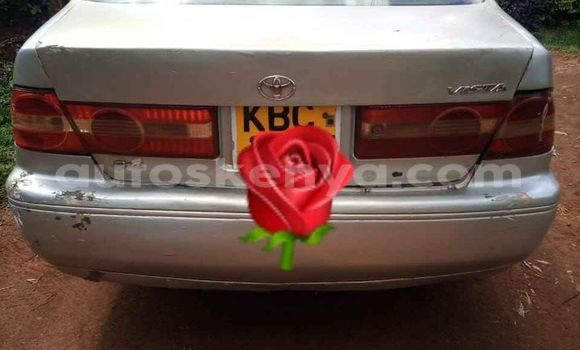 Nunua Ilio tumika Toyota Vista Fedha Gari ndani ya Nairobi nchini Nairobi Nunua Ilio tumika Toyota Vista Fedha Gari ndani ya Nairobi nchini Nairobi