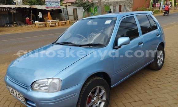 Nunua Ilio tumika Toyota Starlet Bluu Gari ndani ya Nairobi nchini Nairobi