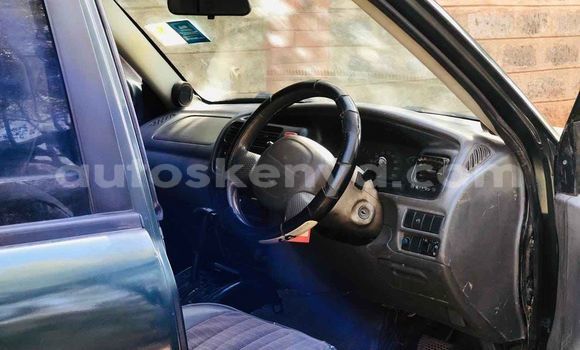 Nunua Ilio tumika Suzuki Escudo Kijani Gari ndani ya Nairobi nchini Nairobi Nunua Ilio tumika Suzuki Escudo Kijani Gari ndani ya Nairobi nchini Nairobi