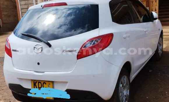 Nunua Ilio tumika Mazda Demio Nyeupe Gari ndani ya Nairobi nchini Nairobi Nunua Ilio tumika Mazda Demio Nyeupe Gari ndani ya Nairobi nchini Nairobi