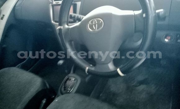 Nunua Ilio tumika Toyota Vitz Brown Gari ndani ya Mombasa nchini Kenya ya Pwani Nunua Ilio tumika Toyota Vitz Brown Gari ndani ya Mombasa nchini Kenya ya Pwani