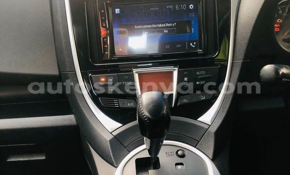 Nunua Ilio tumika Toyota Ractis Bluu Gari ndani ya Mombasa nchini Kenya ya Pwani Nunua Ilio tumika Toyota Ractis Bluu Gari ndani ya Mombasa nchini Kenya ya Pwani