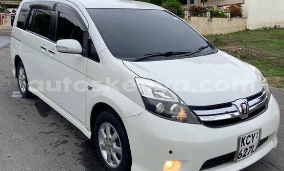 Nunua Ilio tumika Toyota ISIS Nyeupe Gari ndani ya Mombasa nchini Kenya ya Pwani Nunua Ilio tumika Toyota ISIS Nyeupe Gari ndani ya Mombasa nchini Kenya ya Pwani