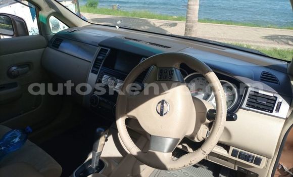 Nunua Ilio tumika Nissan tiida Brown Gari ndani ya Mombasa nchini Kenya ya Pwani Nunua Ilio tumika Nissan tiida Brown Gari ndani ya Mombasa nchini Kenya ya Pwani
