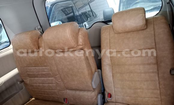 Nunua Ilio tumika Nissan Elgrand Nyeupe Gari ndani ya Mombasa nchini Kenya ya Pwani Nunua Ilio tumika Nissan Elgrand Nyeupe Gari ndani ya Mombasa nchini Kenya ya Pwani