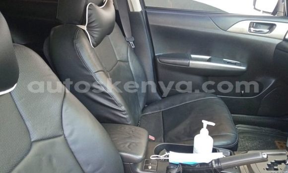 Nunua Ilio tumika Subaru Impreza Nyeusi Gari ndani ya Mombasa nchini Kenya ya Pwani Nunua Ilio tumika Subaru Impreza Nyeusi Gari ndani ya Mombasa nchini Kenya ya Pwani
