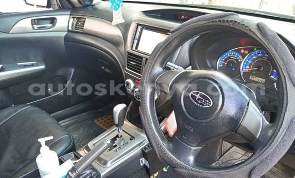Nunua Ilio tumika Subaru Impreza Nyeusi Gari ndani ya Mombasa nchini Kenya ya Pwani Nunua Ilio tumika Subaru Impreza Nyeusi Gari ndani ya Mombasa nchini Kenya ya Pwani