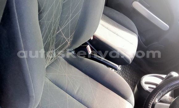 Nunua Ilio tumika Mazda Demio Nyekundu Gari ndani ya Mombasa nchini Kenya ya Pwani Nunua Ilio tumika Mazda Demio Nyekundu Gari ndani ya Mombasa nchini Kenya ya Pwani