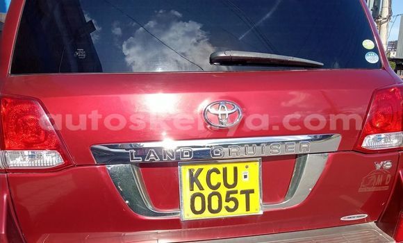 Nunua Ilio tumika Toyota Land Cruiser Nyekundu Gari ndani ya Mombasa nchini Kenya ya Pwani Nunua Ilio tumika Toyota Land Cruiser Nyekundu Gari ndani ya Mombasa nchini Kenya ya Pwani