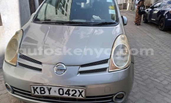 Nunua Ilio tumika Nissan Note Fedha Gari ndani ya Mombasa nchini Kenya ya Pwani Nunua Ilio tumika Nissan Note Fedha Gari ndani ya Mombasa nchini Kenya ya Pwani