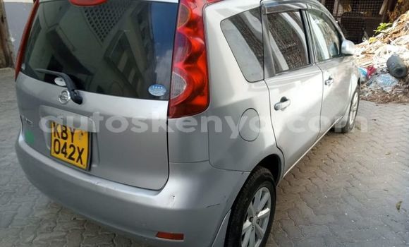 Nunua Ilio tumika Nissan Note Fedha Gari ndani ya Mombasa nchini Kenya ya Pwani Nunua Ilio tumika Nissan Note Fedha Gari ndani ya Mombasa nchini Kenya ya Pwani