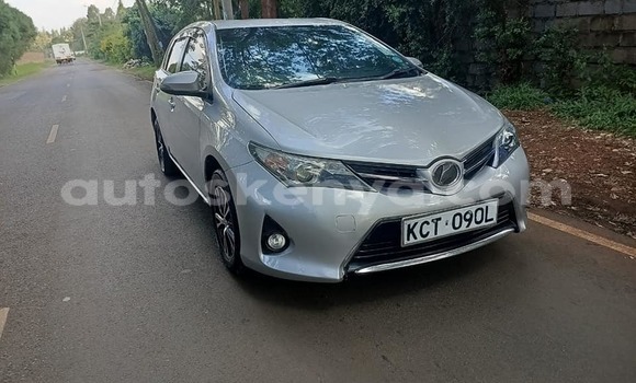 Oofamaa Toyota Auris Silver Makiinaa iti Nairobi keessatti Nairobi keessatti Oofamaa Toyota Auris Silver Makiinaa iti Nairobi keessatti Nairobi keessatti