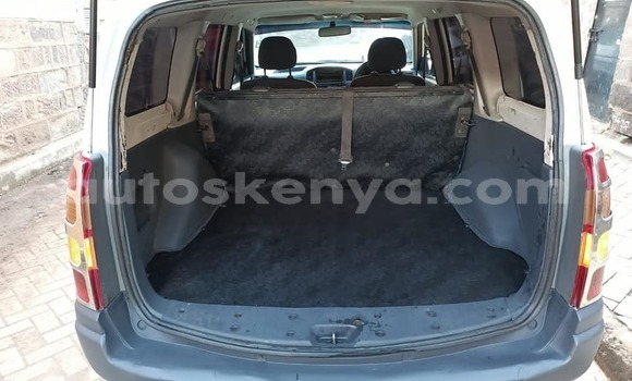 Oofamaa Toyota Probox White Makiinaa iti Nairobi keessatti Nairobi keessatti Oofamaa Toyota Probox White Makiinaa iti Nairobi keessatti Nairobi keessatti