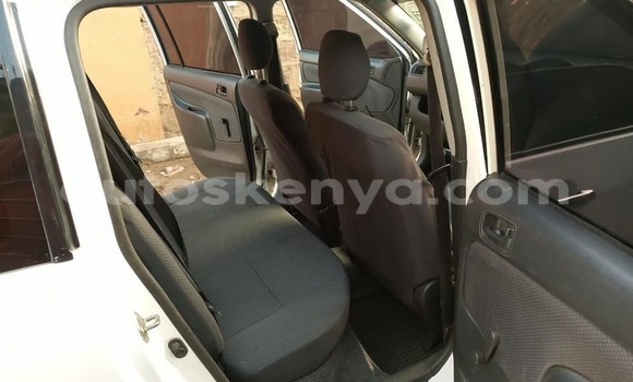 Oofamaa Toyota Probox White Makiinaa iti Nairobi keessatti Nairobi keessatti Oofamaa Toyota Probox White Makiinaa iti Nairobi keessatti Nairobi keessatti