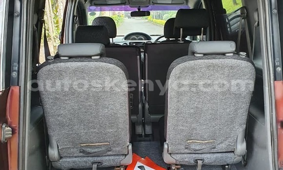 Oofamaa Toyota Sienta Brown Makiinaa iti Nairobi keessatti Nairobi keessatti Oofamaa Toyota Sienta Brown Makiinaa iti Nairobi keessatti Nairobi keessatti