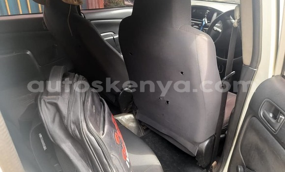 Oofamaa Toyota Probox White Makiinaa iti Nairobi keessatti Nairobi keessatti Oofamaa Toyota Probox White Makiinaa iti Nairobi keessatti Nairobi keessatti
