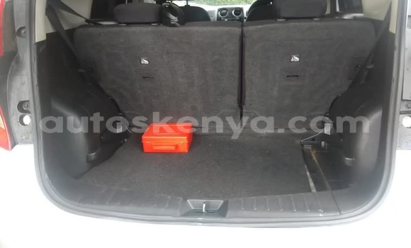 Oofamaa Nissan Note Silver Makiinaa iti Nairobi keessatti Nairobi keessatti Oofamaa Nissan Note Silver Makiinaa iti Nairobi keessatti Nairobi keessatti