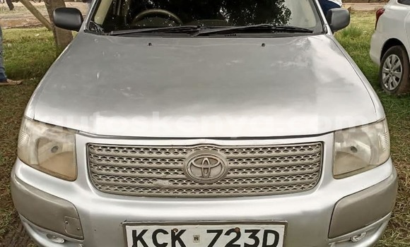 Nunua Ilio tumika Toyota Succeed Fedha Gari ndani ya Nairobi nchini Nairobi
