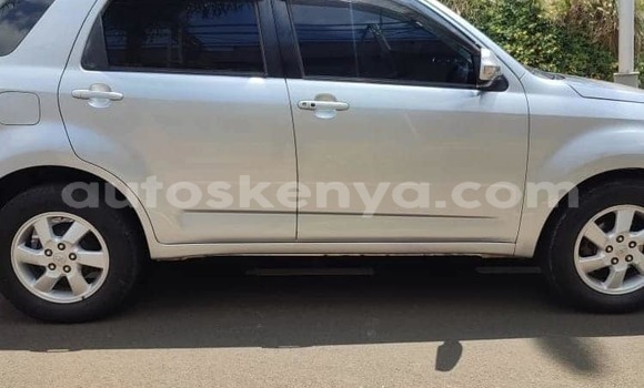 Oofamaa Toyota Rush Silver Makiinaa iti Nairobi keessatti Nairobi keessatti Oofamaa Toyota Rush Silver Makiinaa iti Nairobi keessatti Nairobi keessatti