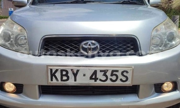 Oofamaa Toyota Rush Silver Makiinaa iti Nairobi keessatti Nairobi keessatti Oofamaa Toyota Rush Silver Makiinaa iti Nairobi keessatti Nairobi keessatti