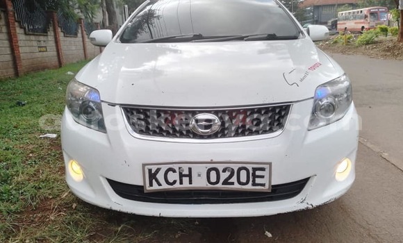 Nunua Ilio tumika Toyota Fielder Nyeupe Gari ndani ya Nairobi nchini Nairobi