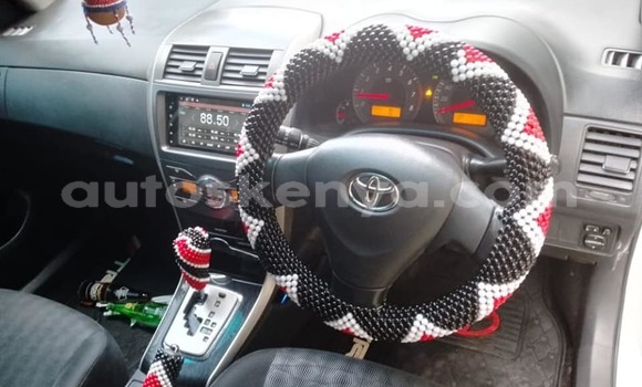 Oofamaa Toyota Fielder White Makiinaa iti Nairobi keessatti Nairobi keessatti Oofamaa Toyota Fielder White Makiinaa iti Nairobi keessatti Nairobi keessatti