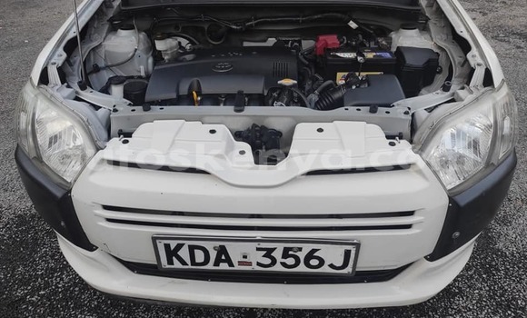 Oofamaa Toyota Succeed White Makiinaa iti Nairobi keessatti Nairobi keessatti Oofamaa Toyota Succeed White Makiinaa iti Nairobi keessatti Nairobi keessatti