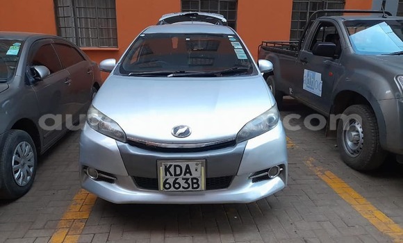 Nunua Ilio tumika Toyota Wish Fedha Gari ndani ya Nairobi nchini Nairobi Nunua Ilio tumika Toyota Wish Fedha Gari ndani ya Nairobi nchini Nairobi