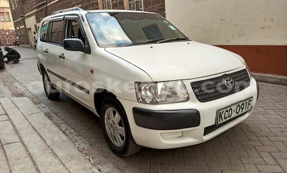 Oofamaa Toyota Succeed White Makiinaa iti Nairobi keessatti Nairobi keessatti Oofamaa Toyota Succeed White Makiinaa iti Nairobi keessatti Nairobi keessatti