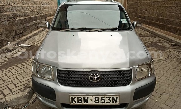 Oofamaa Toyota Succeed Silver Makiinaa iti Nairobi keessatti Nairobi keessatti Oofamaa Toyota Succeed Silver Makiinaa iti Nairobi keessatti Nairobi keessatti
