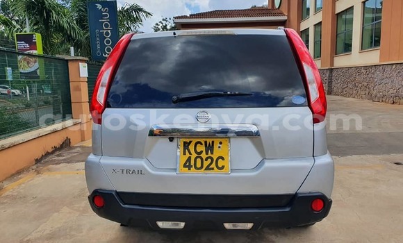 Oofamaa Nissan X–Trail Silver Makiinaa iti Nairobi keessatti Nairobi keessatti Oofamaa Nissan X–Trail Silver Makiinaa iti Nairobi keessatti Nairobi keessatti