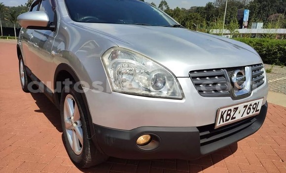 Oofamaa Nissan Dualis Silver Makiinaa iti Nairobi keessatti Nairobi keessatti Oofamaa Nissan Dualis Silver Makiinaa iti Nairobi keessatti Nairobi keessatti