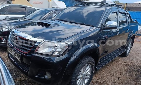 Oofamaa Toyota Hilux Black Makiinaa iti Nairobi keessatti Nairobi keessatti Oofamaa Toyota Hilux Black Makiinaa iti Nairobi keessatti Nairobi keessatti