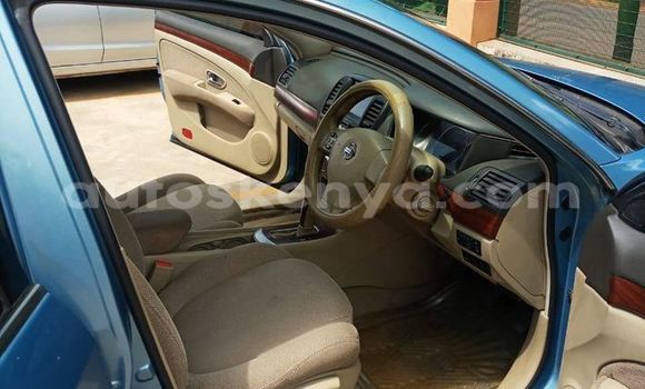 Oofamaa Nissan Bluebird Blue Makiinaa iti Nairobi keessatti Nairobi keessatti Oofamaa Nissan Bluebird Blue Makiinaa iti Nairobi keessatti Nairobi keessatti