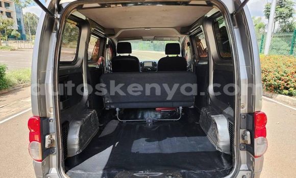 Oofamaa Nissan NV200 Silver Makiinaa iti Nairobi keessatti Nairobi keessatti Oofamaa Nissan NV200 Silver Makiinaa iti Nairobi keessatti Nairobi keessatti