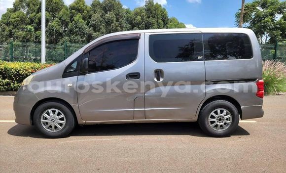 Oofamaa Nissan NV200 Silver Makiinaa iti Nairobi keessatti Nairobi keessatti Oofamaa Nissan NV200 Silver Makiinaa iti Nairobi keessatti Nairobi keessatti