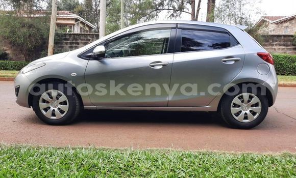 Nunua Ilio tumika Mazda Demio Fedha Gari ndani ya Nairobi nchini Nairobi