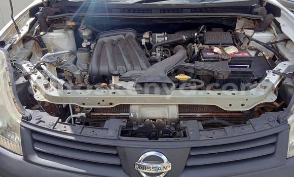 Oofamaa Nissan AD White Makiinaa iti Nairobi keessatti Nairobi keessatti Oofamaa Nissan AD White Makiinaa iti Nairobi keessatti Nairobi keessatti