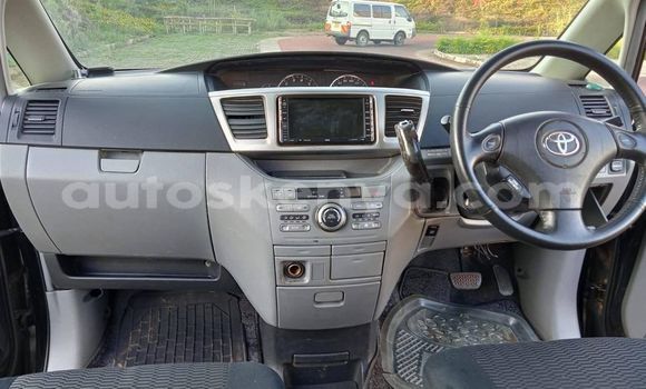 Oofamaa Toyota Voxy Black Makiinaa iti Nairobi keessatti Nairobi keessatti Oofamaa Toyota Voxy Black Makiinaa iti Nairobi keessatti Nairobi keessatti