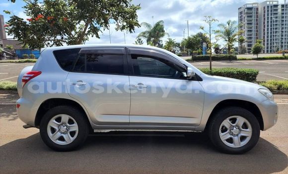 Buy Used Toyota RAV4 Silver Car in Nairobi in Nairobi Buy Used Toyota RAV4 Silver Car in Nairobi in Nairobi