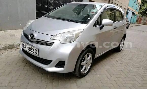 Oofamaa Toyota Ractis Silver Makiinaa iti Nairobi keessatti Nairobi keessatti Oofamaa Toyota Ractis Silver Makiinaa iti Nairobi keessatti Nairobi keessatti