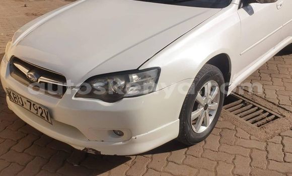 Oofamaa Subaru Legacy White Makiinaa iti Nairobi keessatti Nairobi keessatti Oofamaa Subaru Legacy White Makiinaa iti Nairobi keessatti Nairobi keessatti
